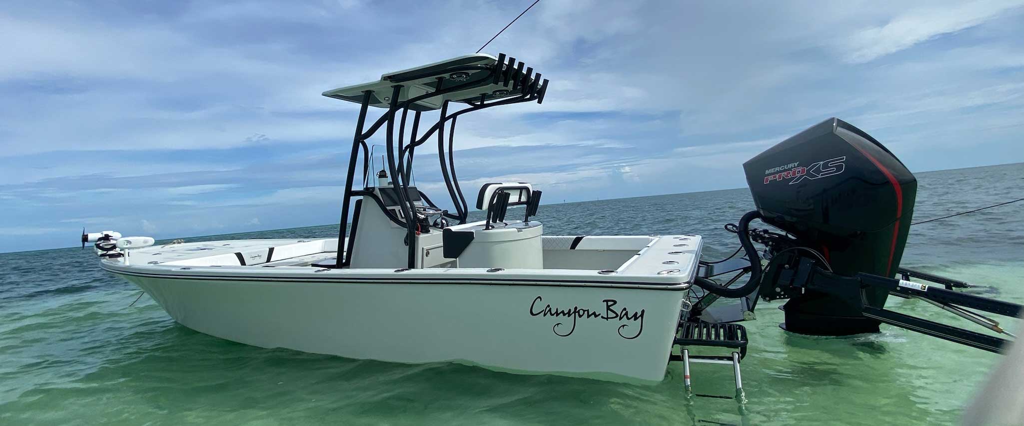 Canyon Bay 24h anchored clear water side profile