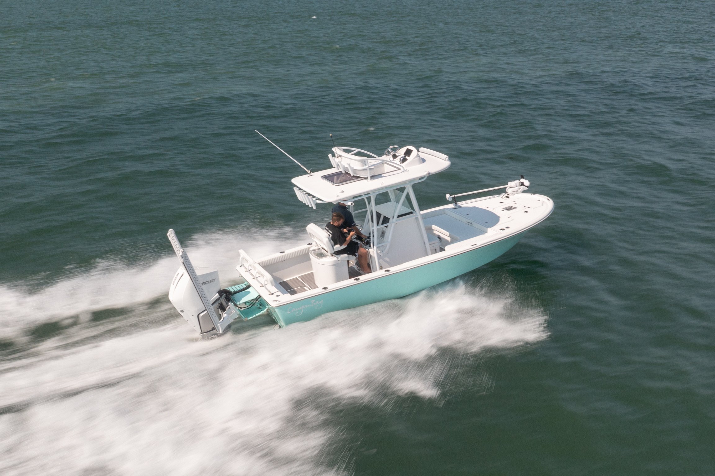 Canyon Bay 24B, photo 1