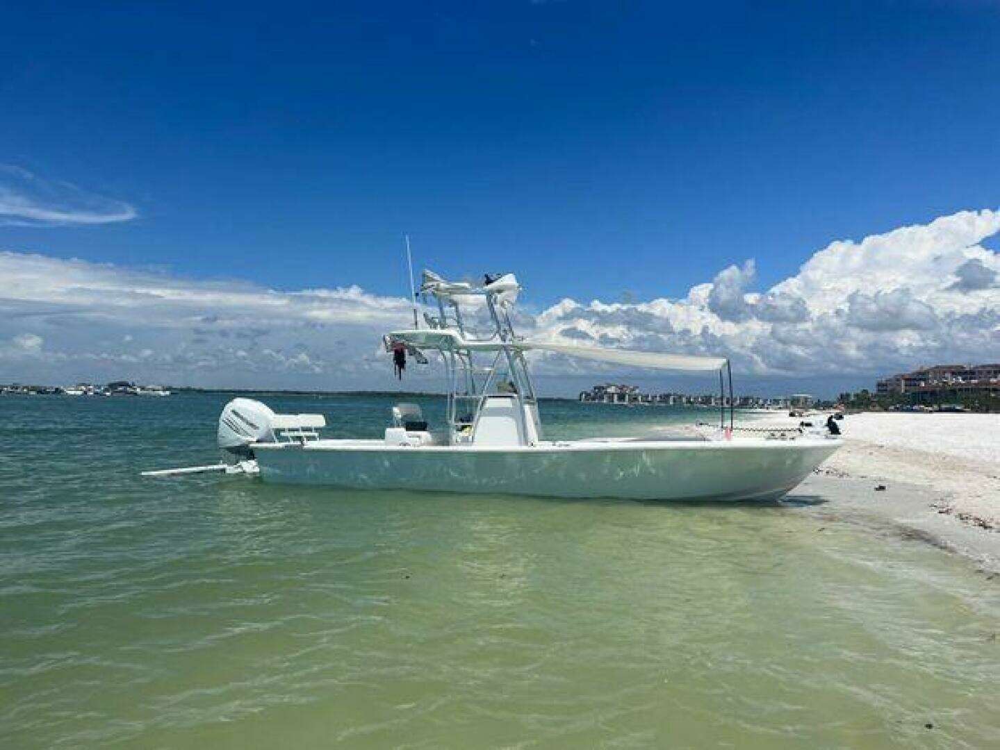 Canyon Bay 28h beached sandbar clear water florida